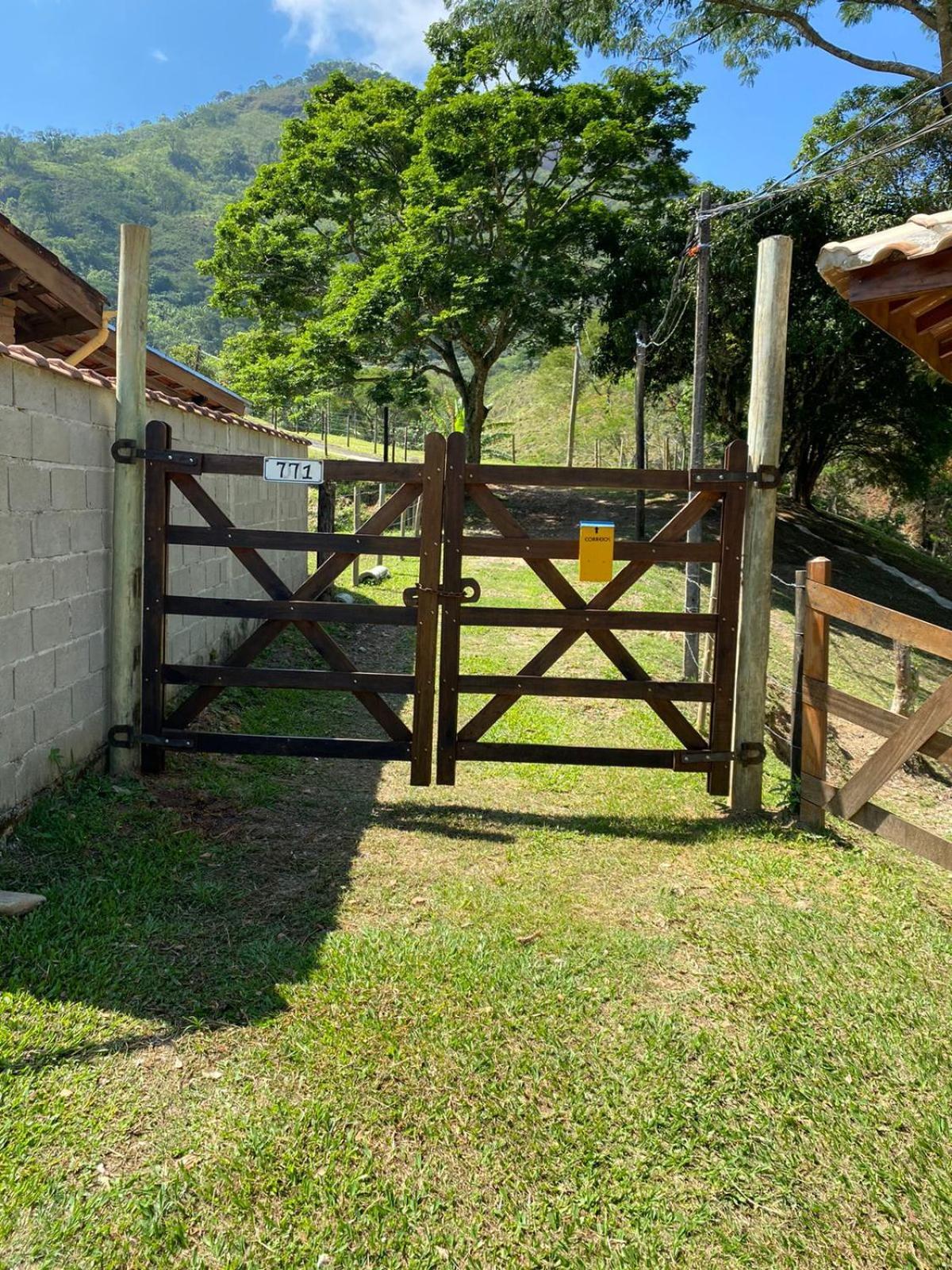 Casa De Campo Na Mantiqueira 平达莫尼扬加巴 外观 照片